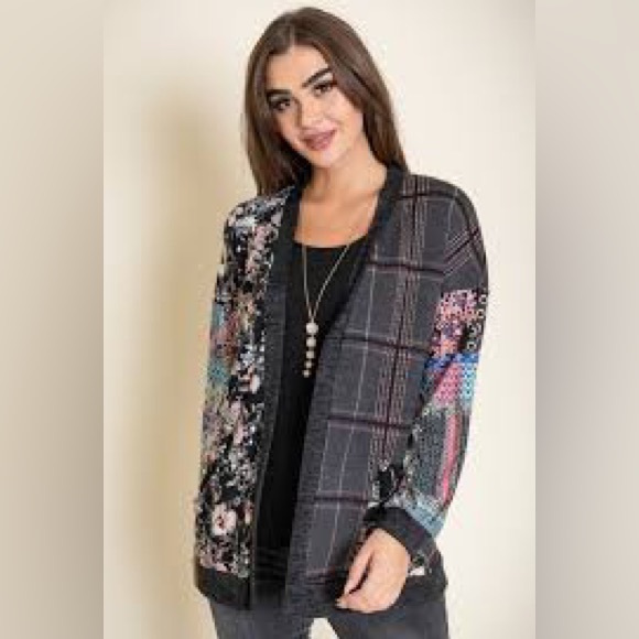 Egy California Mixed Media Open Front Cardigan - Picture 2 of 12